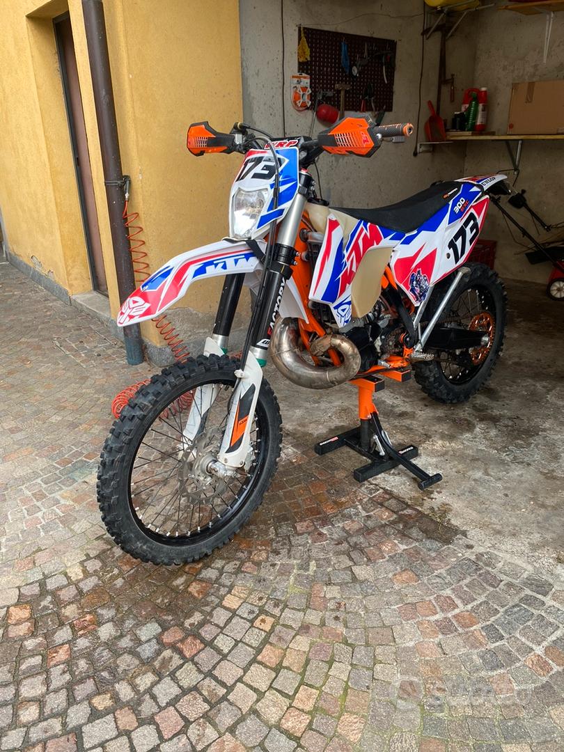 Ktm 300 exc 2016 Moto e Scooter In vendita a Varese
