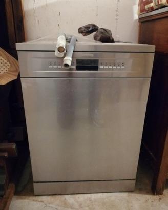 Lavastoviglie SMEG
