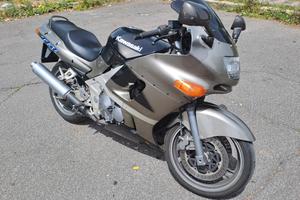 Kawasaki ZZR 600 1999