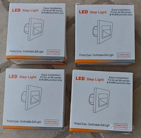 4 faretti LED luce segnapassi scale corridoio