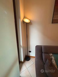 Lampada con luce dimmerabile