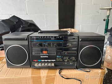 Boom box goldstar radio cassette vintage