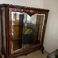 vetrina in cristallo 