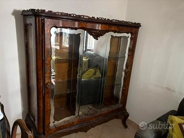 vetrina in cristallo 