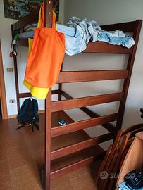 letto singolo a soppalco in legno massello