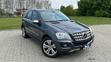 MERCEDES-BENZ ML 350 CDI Sport