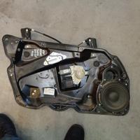 ALZAVETRO ANTERIORE SINISTRO VW PASSAT B6 2006