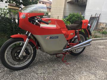 Mv Agusta 750 America
