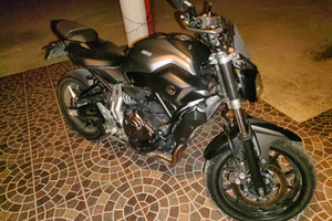 Mt07 akrapovic depo a libretto