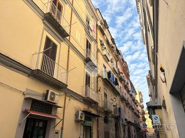 MONOLOCALE A CASTELLAMMARE DI STABIA