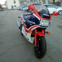 Honda VF 1000 - 1985