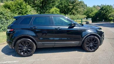 Range Rover Evoque Dynamic  Black Edition 