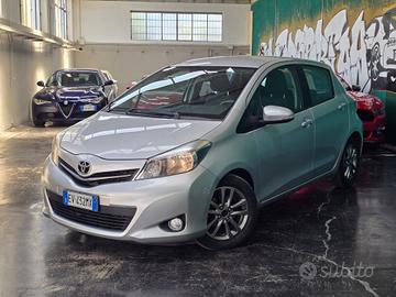 Toyota Yaris 1.4 D-4D 5 porte Lounge