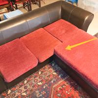 divano con chaise lounge 