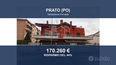 Immobile in asta di 84 m² con box auto a Prato