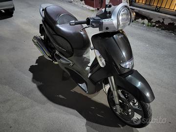 Scarabeo Light 500