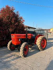 T48 Trattore Fiat 550 DT 4x4