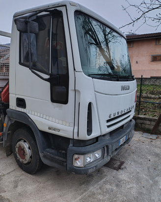 Autocarro Iveco 80/17