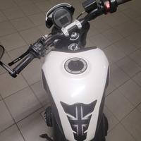  Triumph trident 660