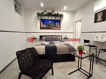 Pressi Piazza Dante - Monolocale Ristrutturato