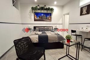 Pressi Piazza Dante - Monolocale Ristrutturato