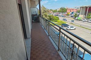 Appartamento 130mq, 3 Camere, garage