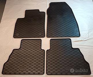 Tappetini in gomma per FORD TOURNEO COURIER