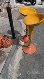 Tre sgabelli vintage