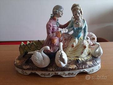 Statua in ceramica di Capodimonte