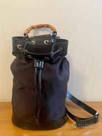 Borsa Gucci nera manico in bambù