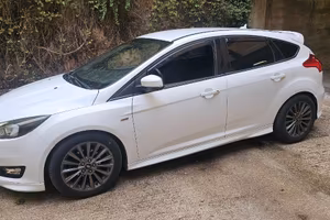 Ford Focus 1.0 ecoboost 125cv St-line