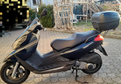 Scooter Piaggio 250ie