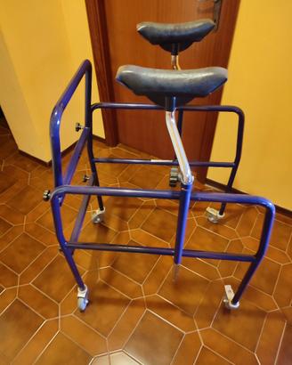 Deambulatore ascellare