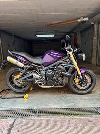 Triumph Street Triple 675 2011