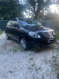 Lancia Ypsilon 2011 Seminuova