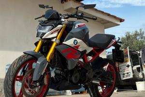 BMW G310R patente A2