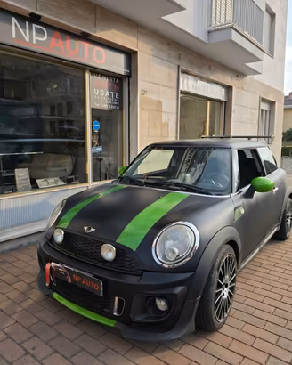 Mini cooper d NEOPATENTATI