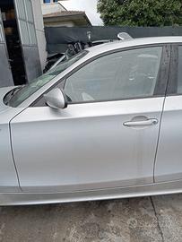 Porta anteriore sx BMW 120D anno 2005 codice motor