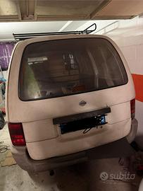Nissan Vanette 2.3 diesel