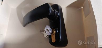 Maniglia antipanico con chiave TRIM Iseo 94021005