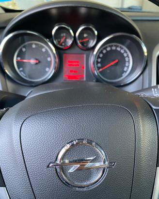 Opel astra j 1.7 110 cv