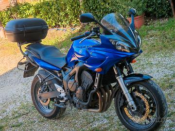 Yamaha Fazer FZ6 600 ABS con GPR Ghost Titanium 