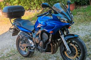 Yamaha Fazer FZ6 600 ABS con GPR Ghost Titanium 