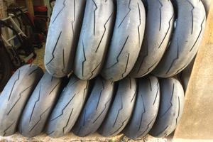 Pneumatici moto diverse misure