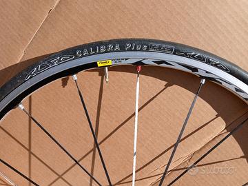 ruota bicicletta da corsa mAVIC