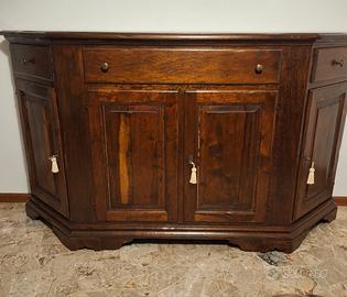 Madia o credenza in noce stile arte povera