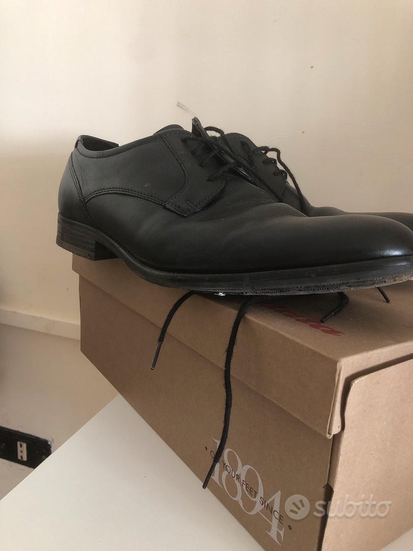UOMO Scarpe Bata Nere Eleganti Abbigliamento e Accessori In vendita a Foggia