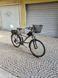 bici elettrica decathlon