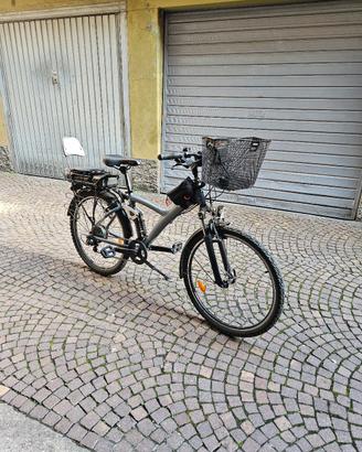 bici elettrica decathlon