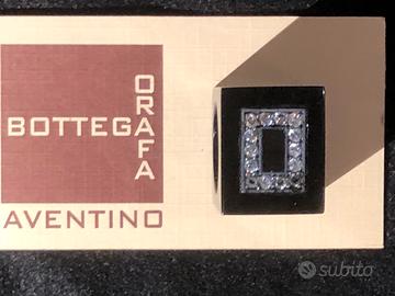 Anello in onice nero argemto e zirconi